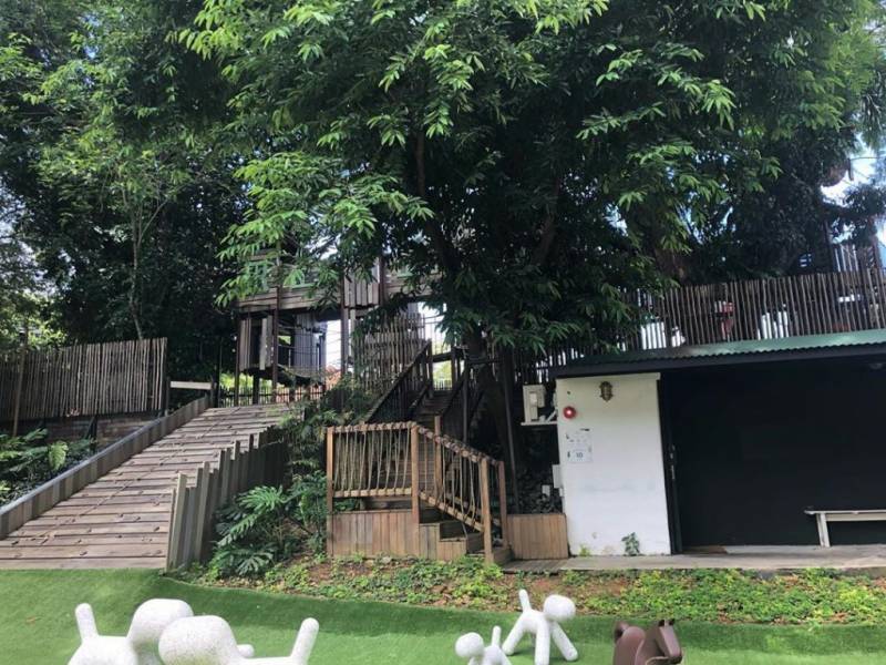 新加坡最洋气的亲子餐厅！欧式大自然风The Pantry 🍂 巨型树屋、木制秋千，大人也能耍一天