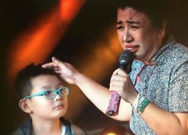 爱儿首次参演短剧 刘玲玲就骂哭儿子 “逼哭”王雷