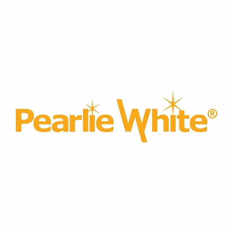 狮城商海 新加坡之光——Pearlie White