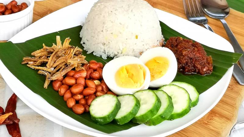 新加坡的平价美食之王，超好吃的Nasi Lemak大盘点