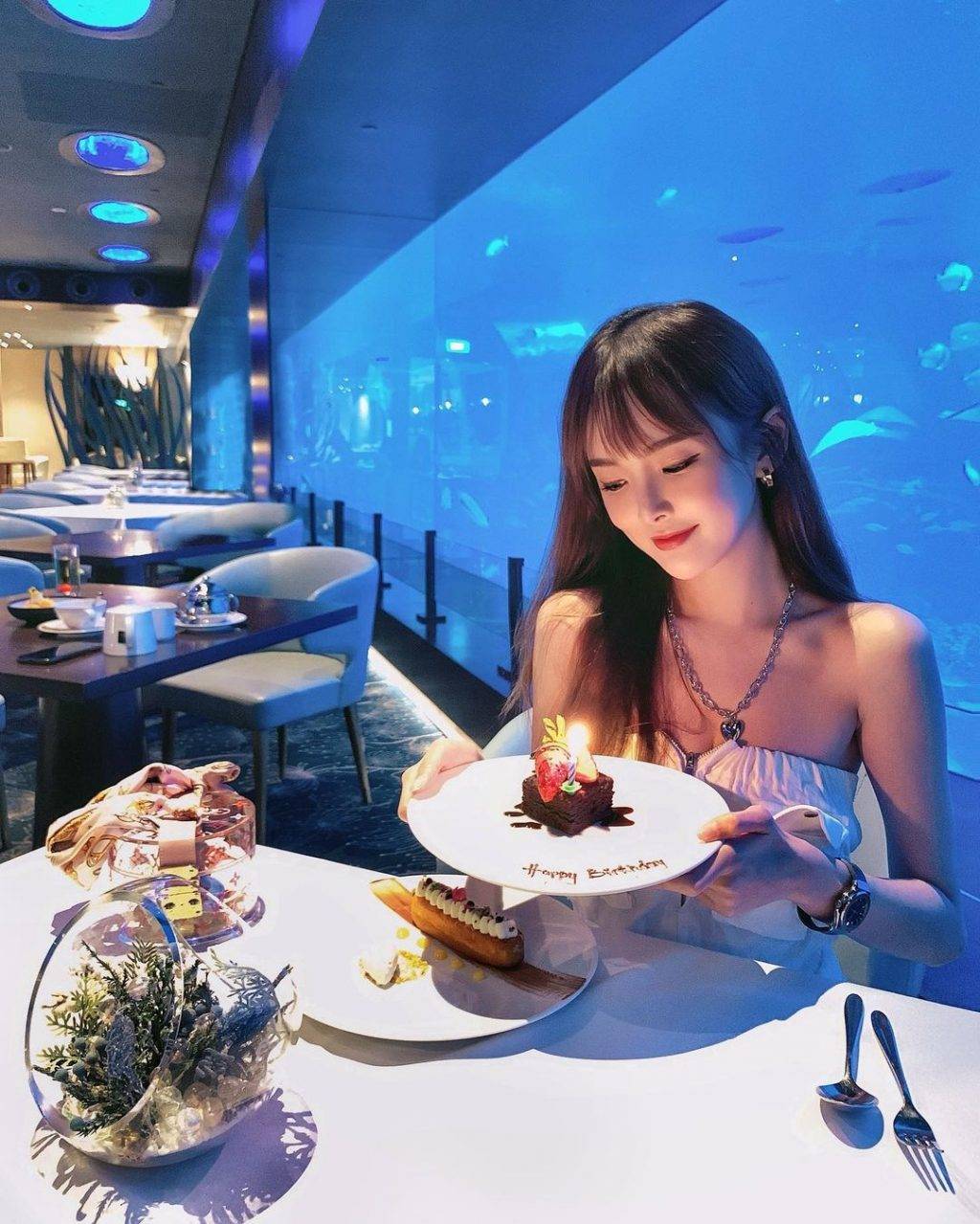 升级版餐厅✨ 精选8大“最独特”用餐体验,带你“上山下海”😎 拍胸保证,绝对难忘