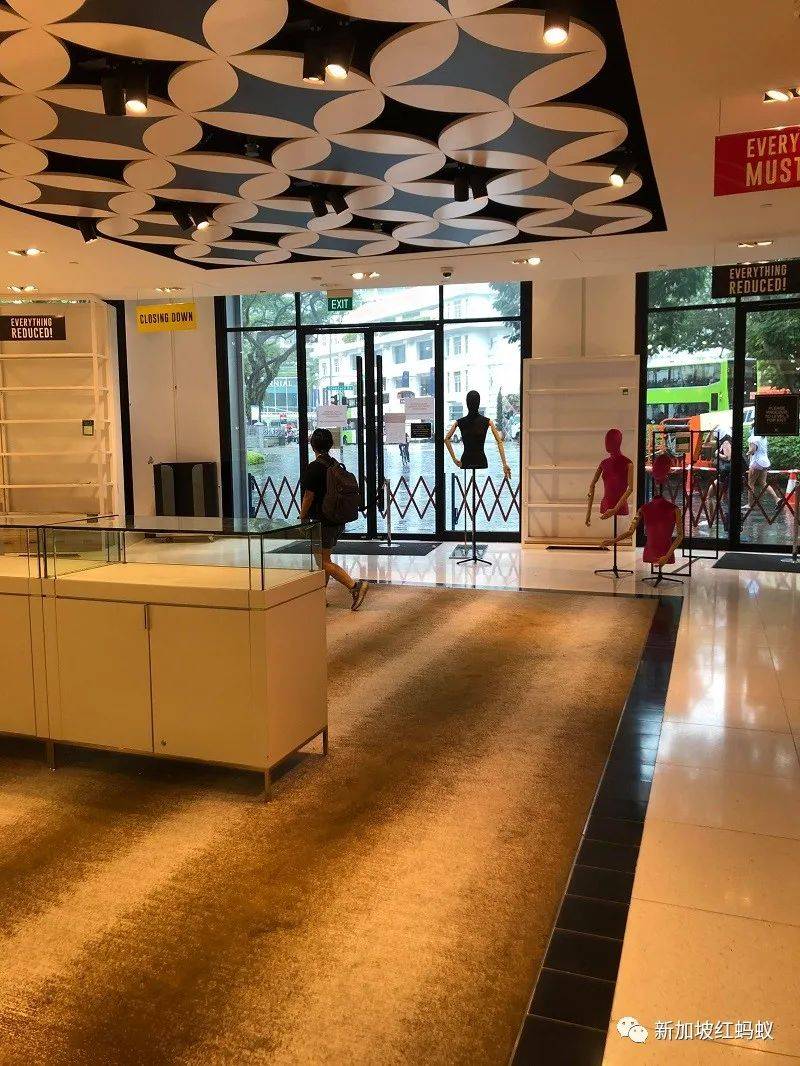 狮城百年商场关门前最后一个月，有什么不为人知的一面