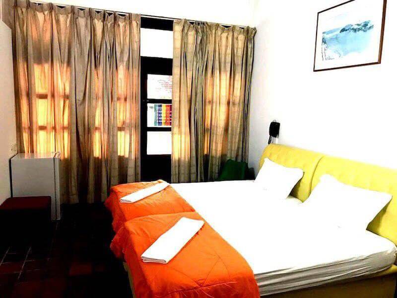 带泳池、烧烤台、free WiFi的Chalet小木屋每月租金只要S$1300起？！朋友聚会新选择