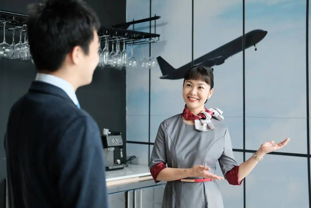 本地又一航空主题餐厅“Lobster Air”！爱吃龙虾的请有序排队登机