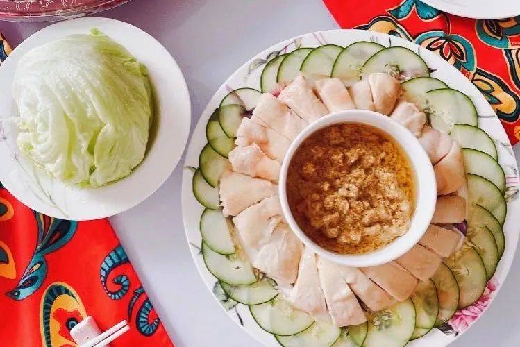 捞鱼生都要戴口罩了？外带回家不香吗