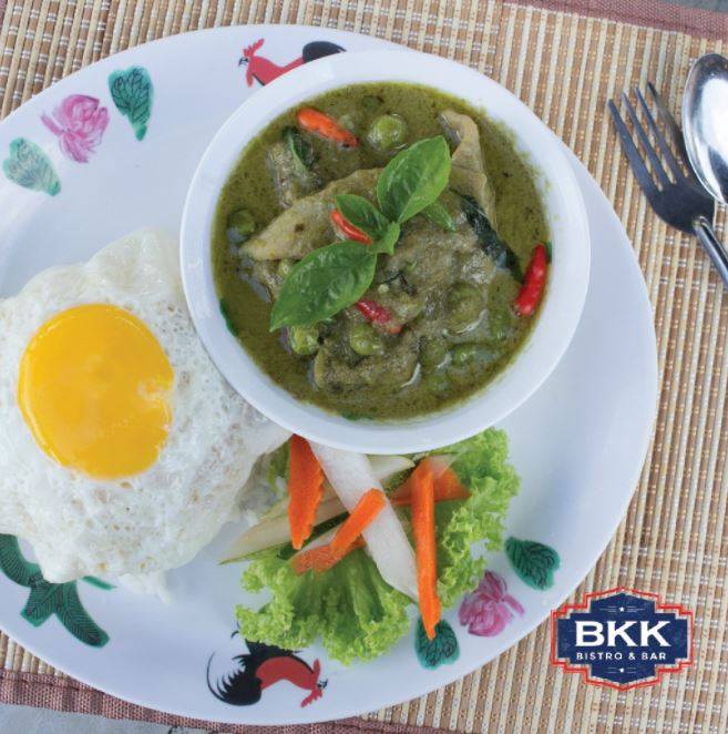 来义顺这间BKK Bistro & Bar体验一下”小泰国”吧！营业到凌晨三点