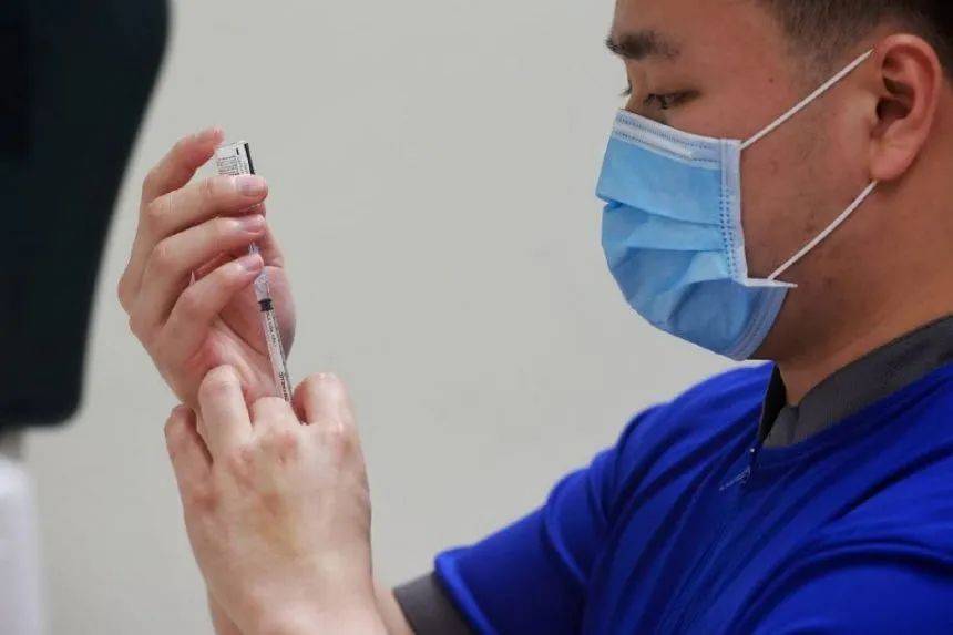 新加坡这些人开始打疫苗！新加坡决心打造亚洲疫苗中心