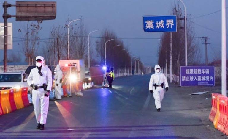 中国多地战时状态，建议别回家过年！新加坡整条船被隔离