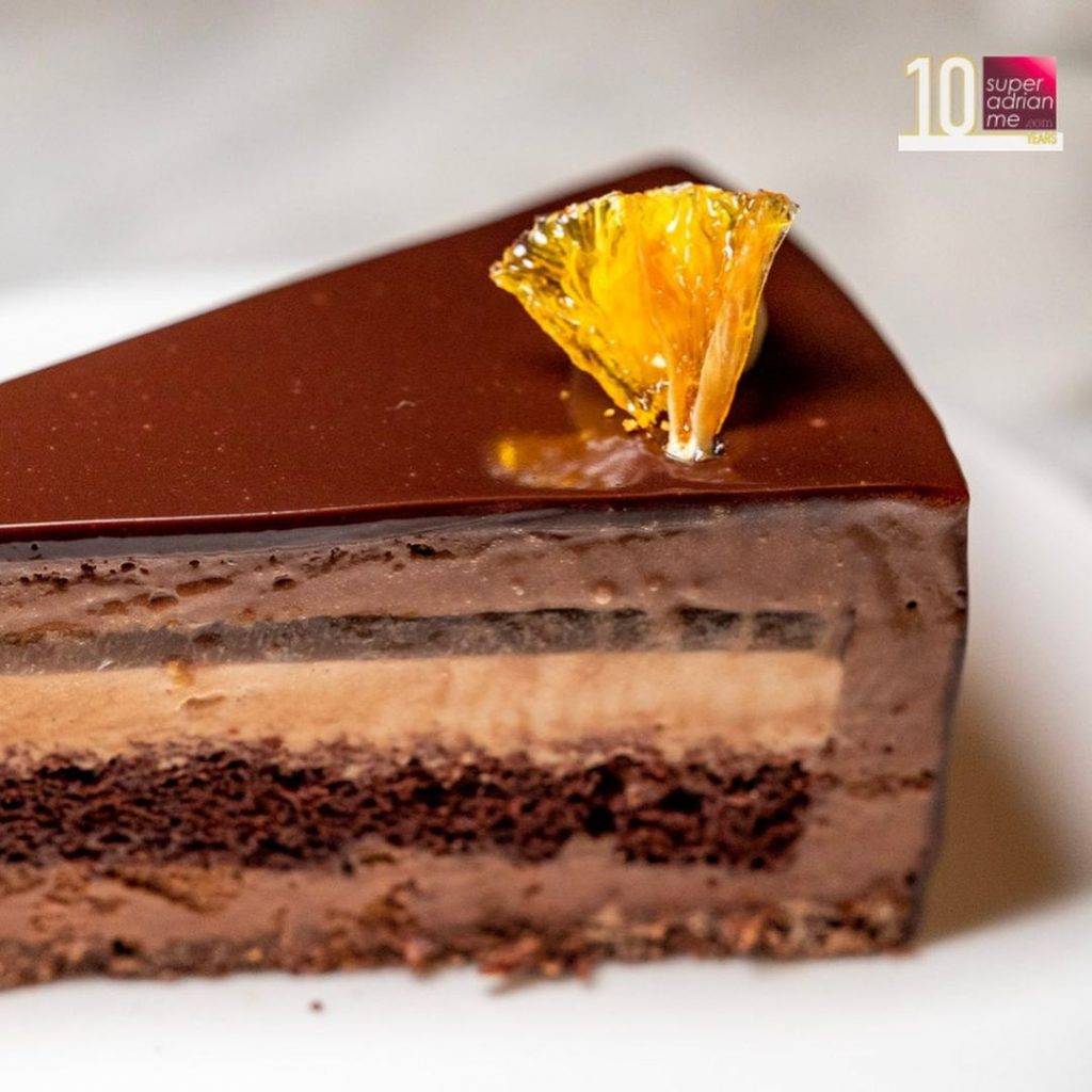 限时发售💥Lady M新品威士忌黑巧克力慕斯蛋糕🍰酒香馥郁、非同凡响,赴一场甜蜜的微醺之约✨