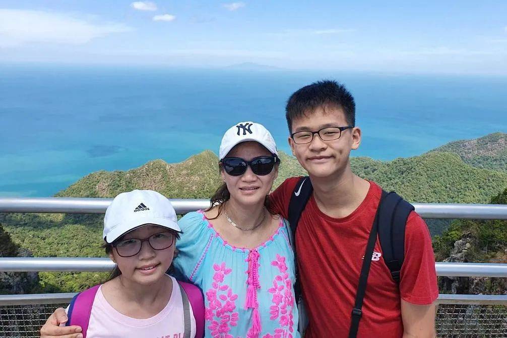 再见T分数,再见PSLE压力?新系统能否减轻新加坡孩子的压力