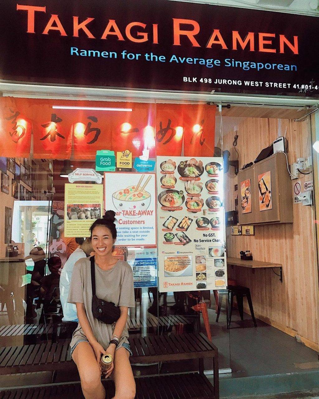 跨年夜后吃拉面🍜“Takagi Ramen”深夜食堂！ 24小时无间断营业，辣椒螃蟹+咸蛋黄风味拉面