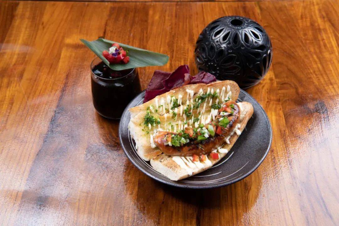 三家米其林餐厅联手三家酒吧,搞了点事情