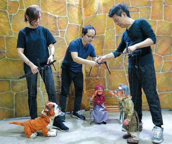 一个新加坡民间故事的海内外传播：以《红山的传说》为例