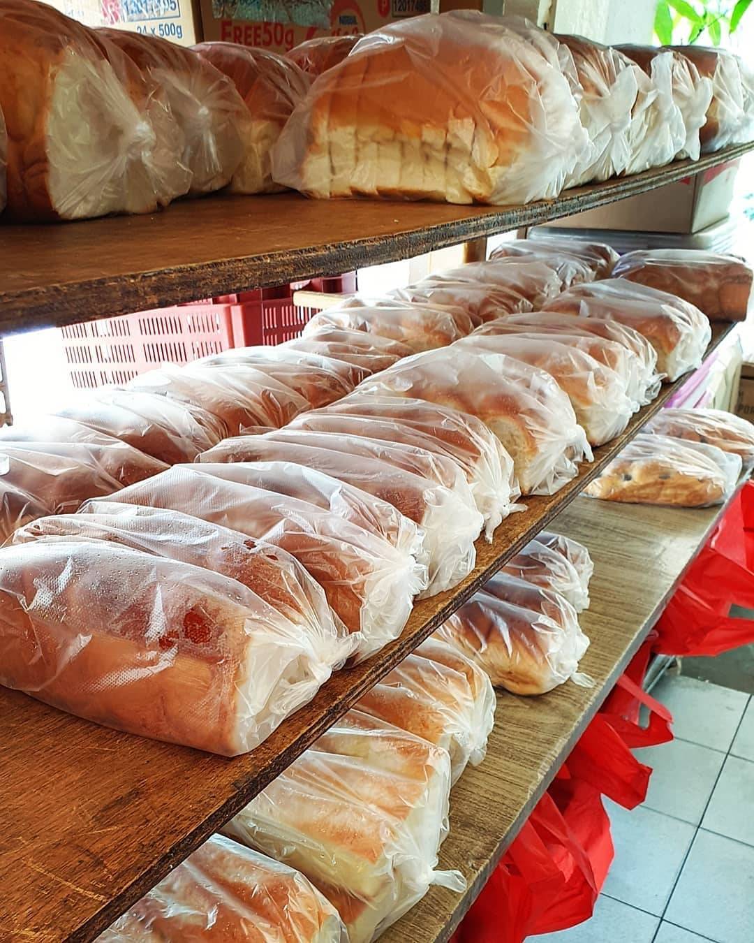 超级古早味 !不打烊的南洋风味“新丰隆面包店”大牌连锁店都用它🍞 开业50多年,全天营业无休息