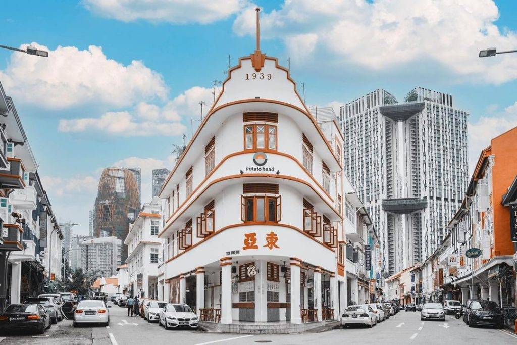 新年我最潮!新年#OOTD免费街拍地点推荐🔥 晒出你的新穿搭, 一路靓到初十五