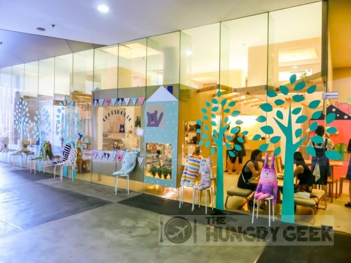 craftholic-cafe-storefront-1024x768-1