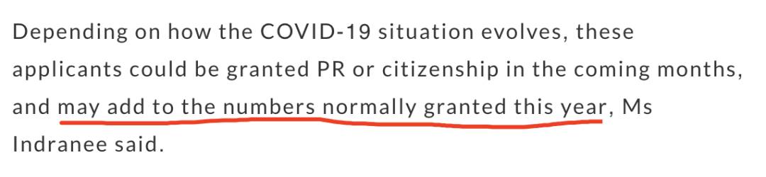 新加坡总理亲自颁发公民证书，移民政策释放积极信号
