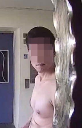 组屋赤裸自慰男被捕了 惊揭已婚与妻儿同住