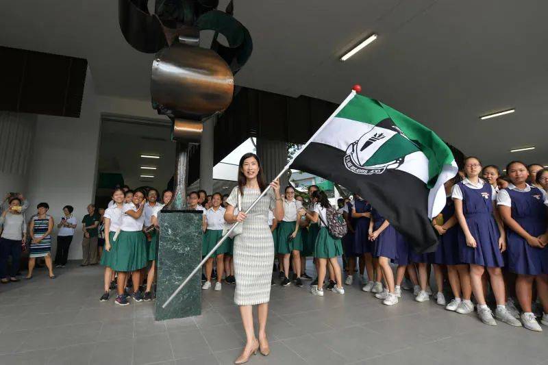 新加坡中学录取分数线出炉！这十二所名校太受欢迎了