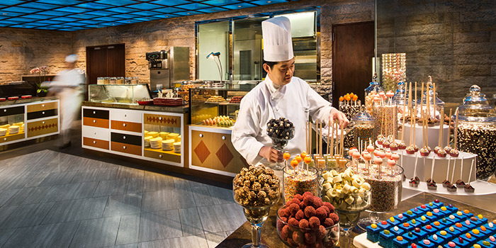 edge_dessert_station_jpg_1458794915