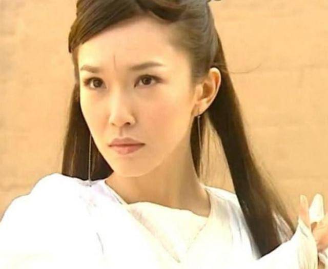 范文芳：曾是新加坡第一美女，出道24年零绯闻，如今她怎么样了