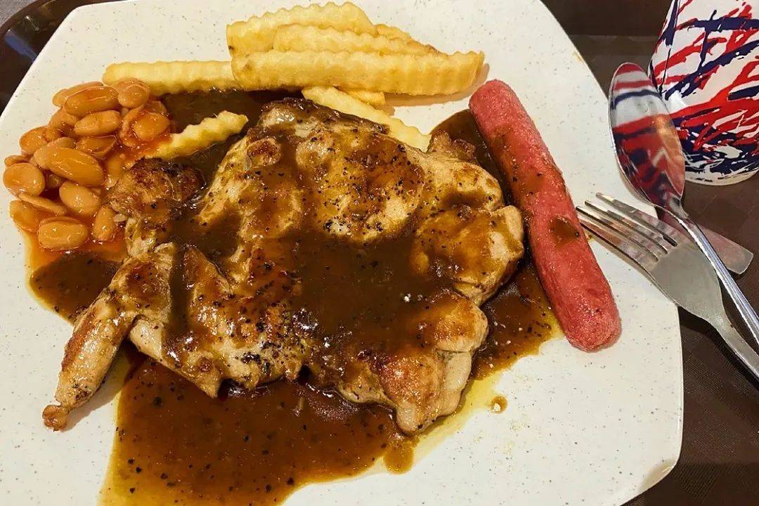 狮城高校美食 舌尖上的国大：你不能错过的食堂美食，约起