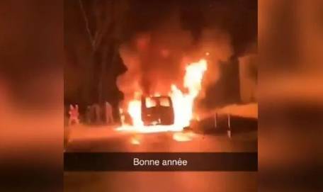 7天前，我们在新加坡安静跨年！2021年了，世界似乎并没有变好