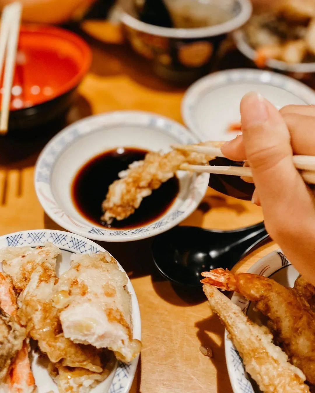 新加坡下起“长命雨”，适合配一碗嫩滑Q弹的地道日式乌冬面