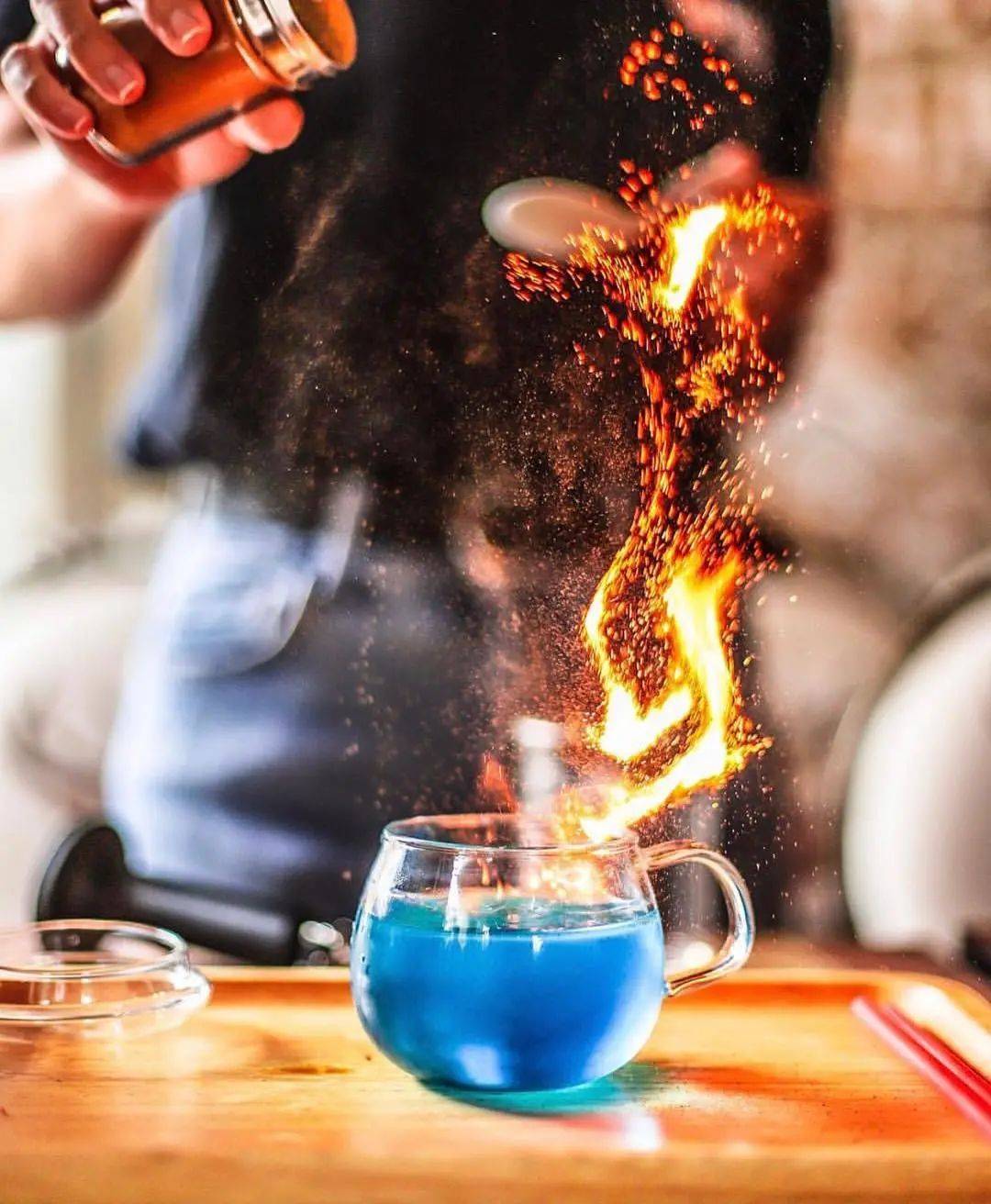 新加坡哈利波特主题餐厅Platform 1094，带你潜入霍格沃茨魔法世界