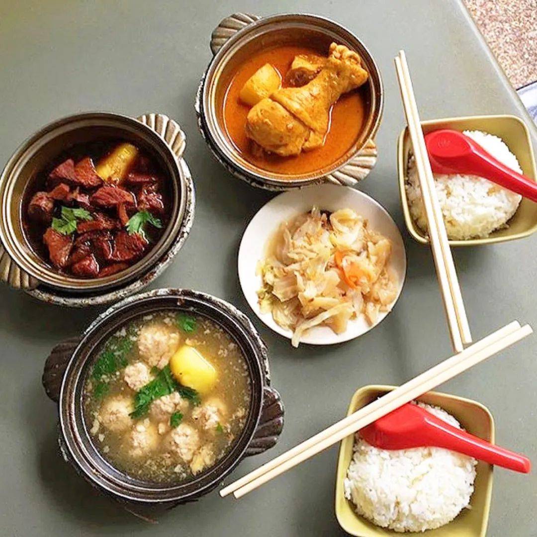 狮城高校美食 舌尖上的国大：你不能错过的食堂美食，约起