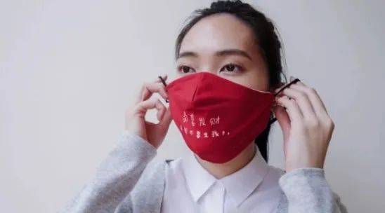 拥有这款口罩,让你 “一切尽在不言中”