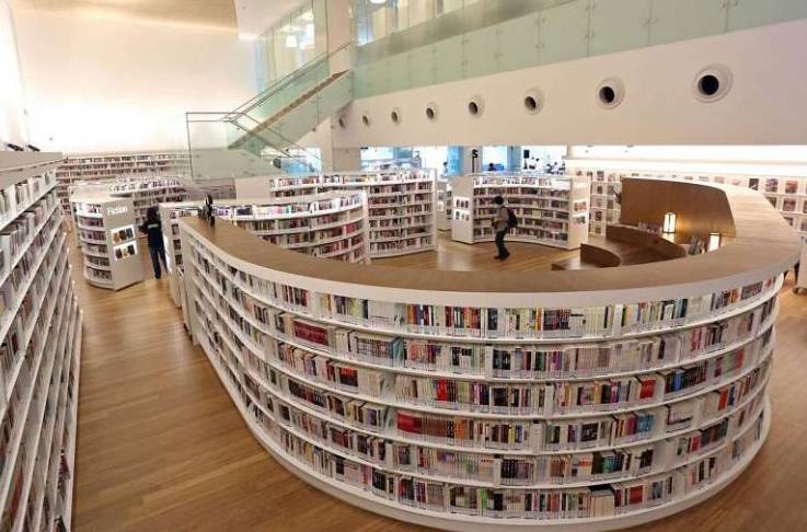 新加坡 一不小心，就犯法