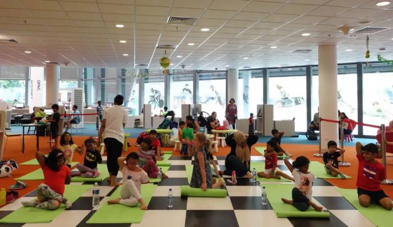 新加坡 假期来临，不妨带孩子泡一泡图书馆