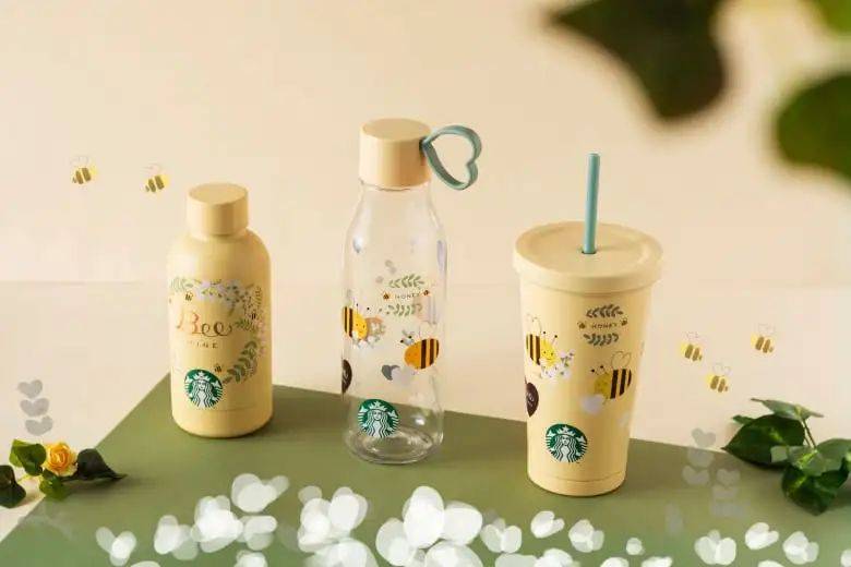 Starbucks情人节商品高甜来袭