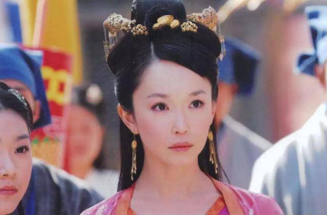 范文芳：曾是新加坡第一美女，出道24年零绯闻，如今她怎么样了