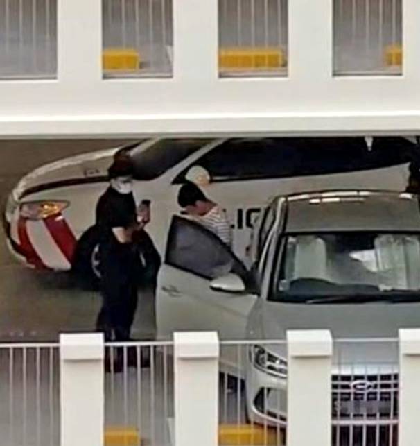 “今天，我又在组屋楼梯间，发现保险套和纸巾了...”