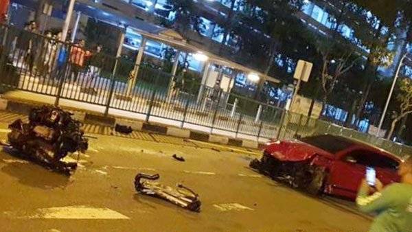 车失控 3人伤 大吵大闹为了啥?