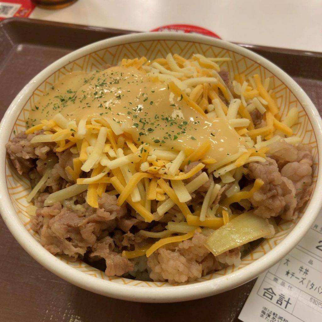 在Suntec City📌SUKIYA食其家首间分行2月17日开张🎊好吃平价牛丼饭一口入魂、圈粉无数🔥