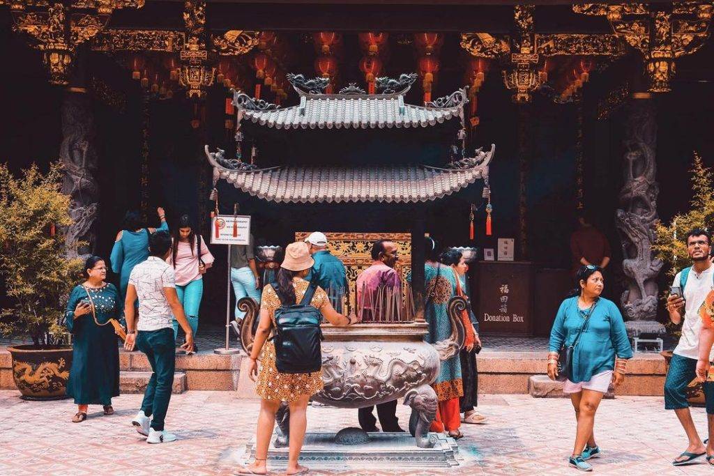 2021新年祈福🧧 新加坡“香火鼎盛”庙宇合集🧨 壮丽、灵验、百年古庙，走访一遍添好运