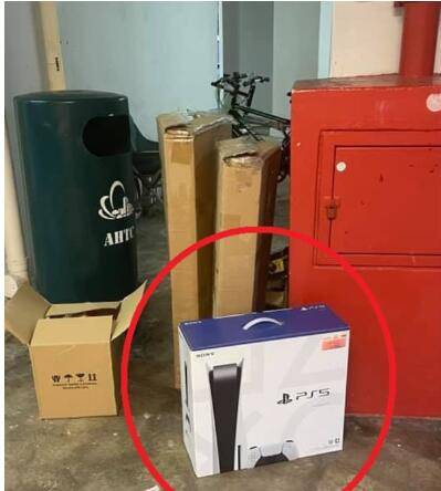 新加坡垃圾里真有干货？男子捡空盒居然转手卖30新元