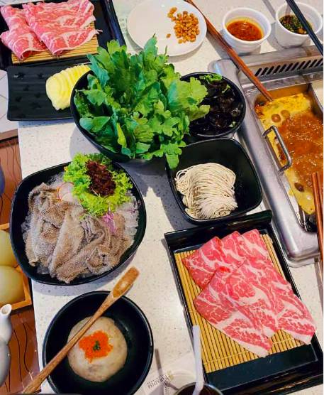 新年假期约上小伙伴围炉煮酒！新加坡味美颜值高中式火锅大盘点