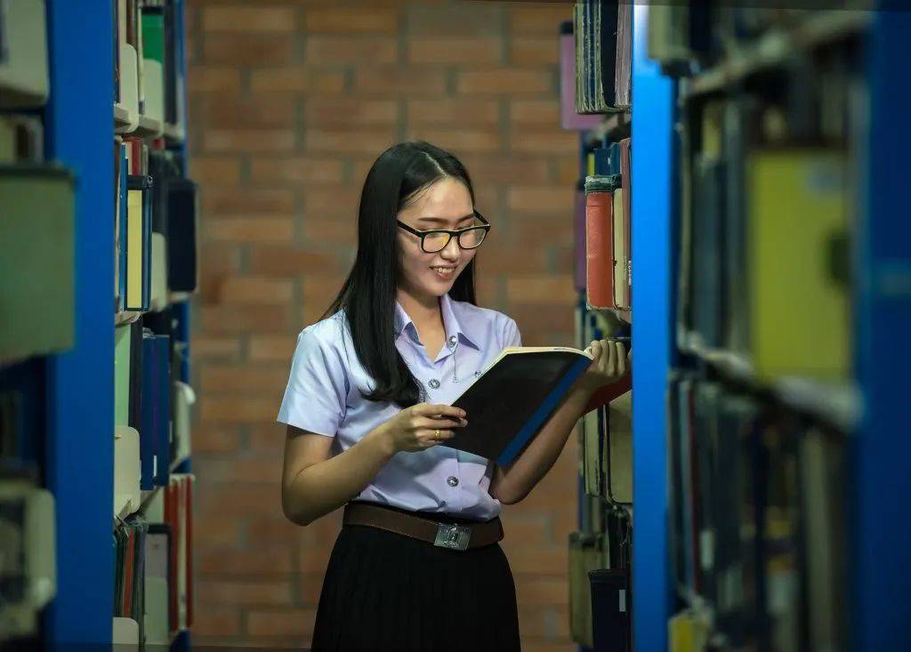 SMU 头条 选择研究生留学目的地的六大要点