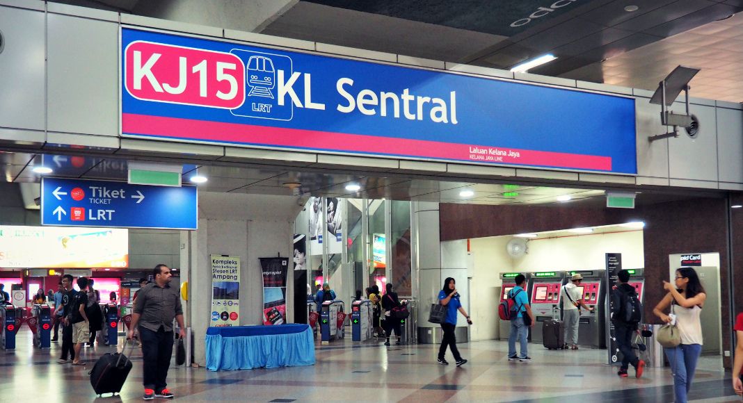 lrt-kelana-jaya-line-entrance-kl-sentral