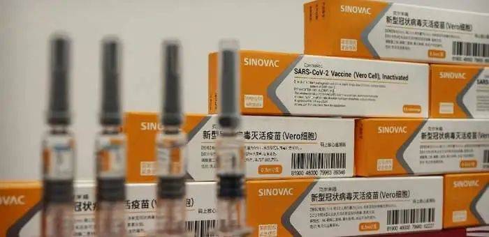 首批北京科兴疫苗运抵新加坡，数据仍有待评估