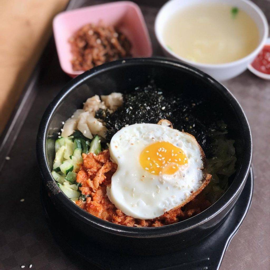 家庭版韩式料理店🇰🇷 乌节路“Kim Dae Mun” 餐点不超过S$10🤩 韩剧同款美食都在这