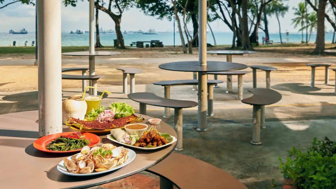 新加坡东海岸人工湖美食中心翻新完毕,将于2月2日恢复营业