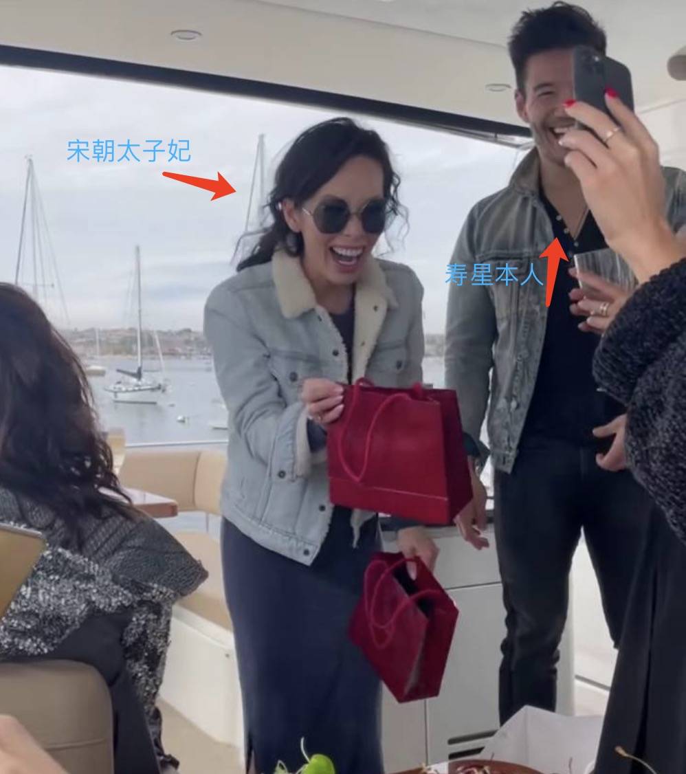 这个新加坡富二代上了亚裔富豪真人秀！手上戴一栋豪宅，跟宋朝太子妃做朋友