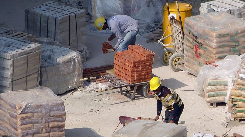 本周五起 本地部分客工将接种新冠疫苗