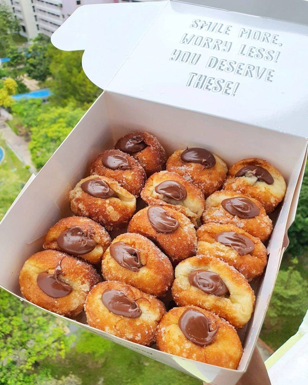 甜蜜小炸弹!Doughnut Shack爆浆甜甜圈🍩 6粒才S$14 价格亲民 + 颜值口感全在线