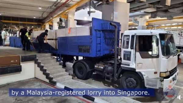 大马注册罗厘藏暗格 司机走税香烟至狮城